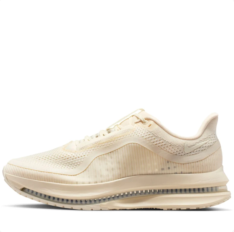 Nike Zoom Sneakers - Cream & Ivory