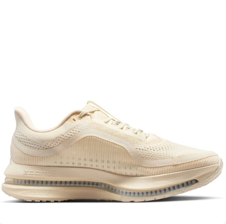 Nike Zoom Sneakers - Cream & Ivory