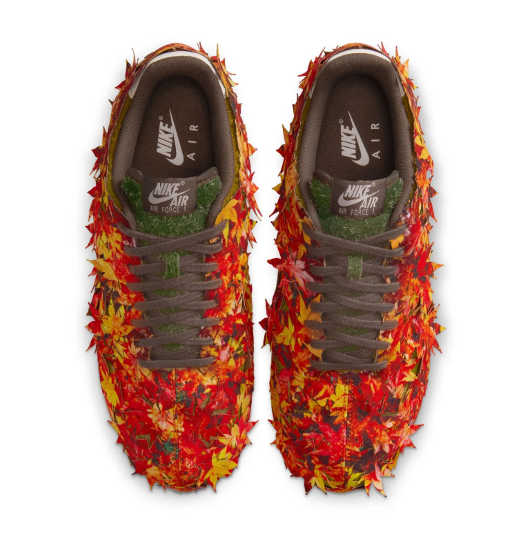 Nike Air Force 1 Low Sneakers - Layered Autumn Leaves with Dark Brown Sole