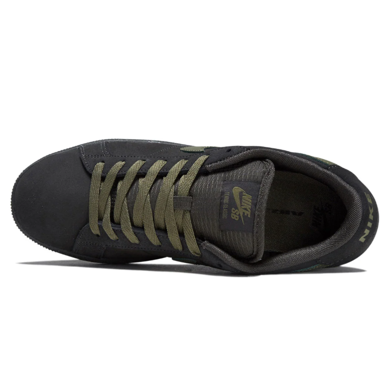 Nike SB Low-Top Sneakers - Black & Olive