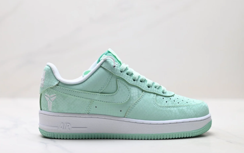Nike Air Force 1 Low Sneakers - Mint Green & White
